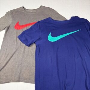 Nike T-Shirt Bundle Size S Blue Dri-FIT and Grey Athletic Cut Swoosh 2-Pack